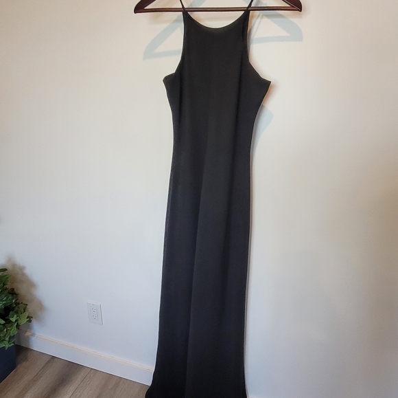 Fairweather size 2 long black evening gown - Picture 5 of 5